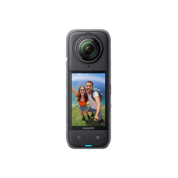 Insta360 X4 tekoälyllä varustettu vedenkestävä 8K-toimintakamera – musta