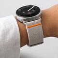 Samsung Galaxy Watch8/Watch8 Classic/Watch9 Tech-Protect -nylonhihna, kudottu ja lukolla varustettu - 40/44/46mm - Tähtienvalo
