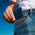Samsung Galaxy Z Flip8 Spigen Nano Pop MagFit -kotelo - Musta seesami