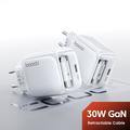 TOOCKI TC55302 30W:n GaN-laturi, jossa on sisäänvedettävä USB-C-johto - valkoinen