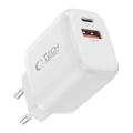 Tech-Protect NCA65W-GAN 65W:n seinälaturi, USB-C PD ja USB-A QC3.0 - Valkoinen
